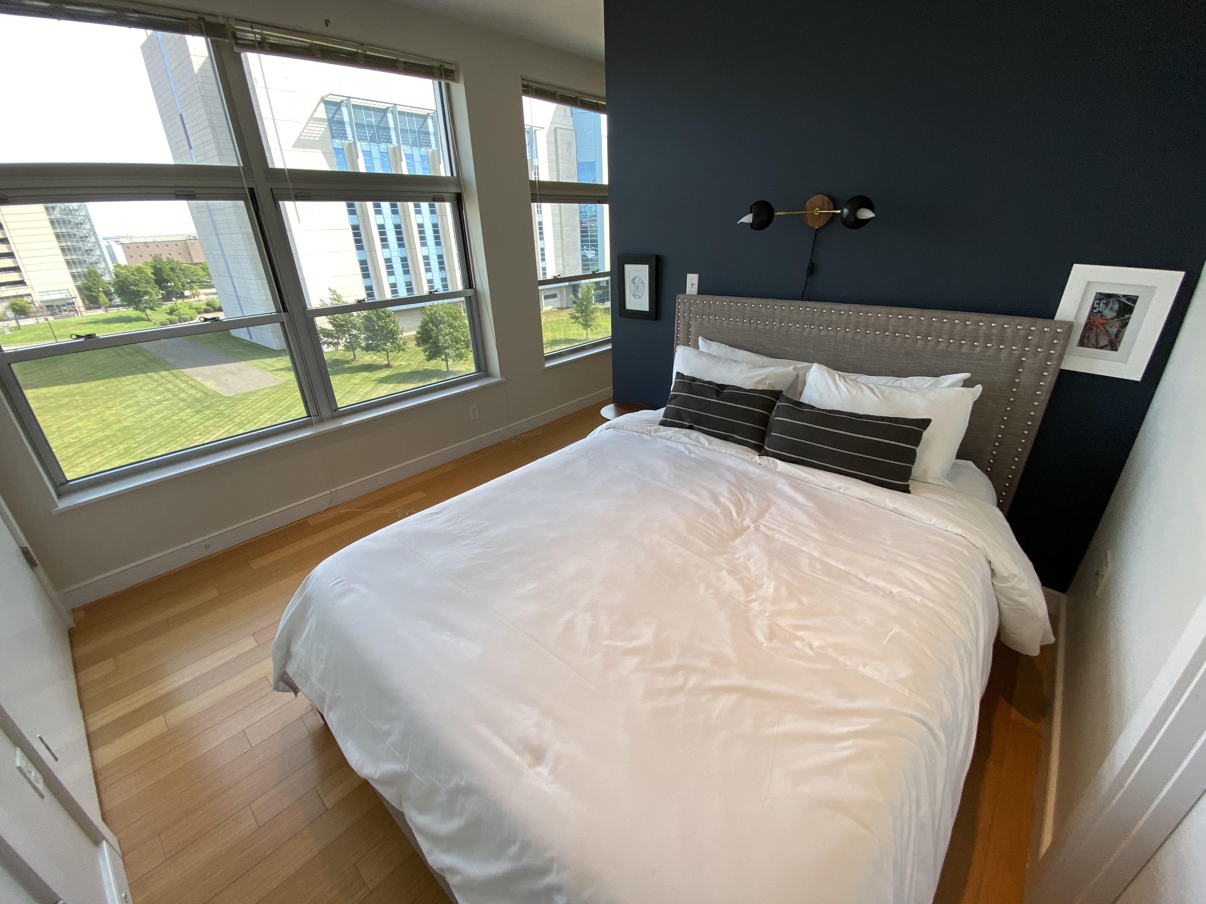 601 Albany St, South End