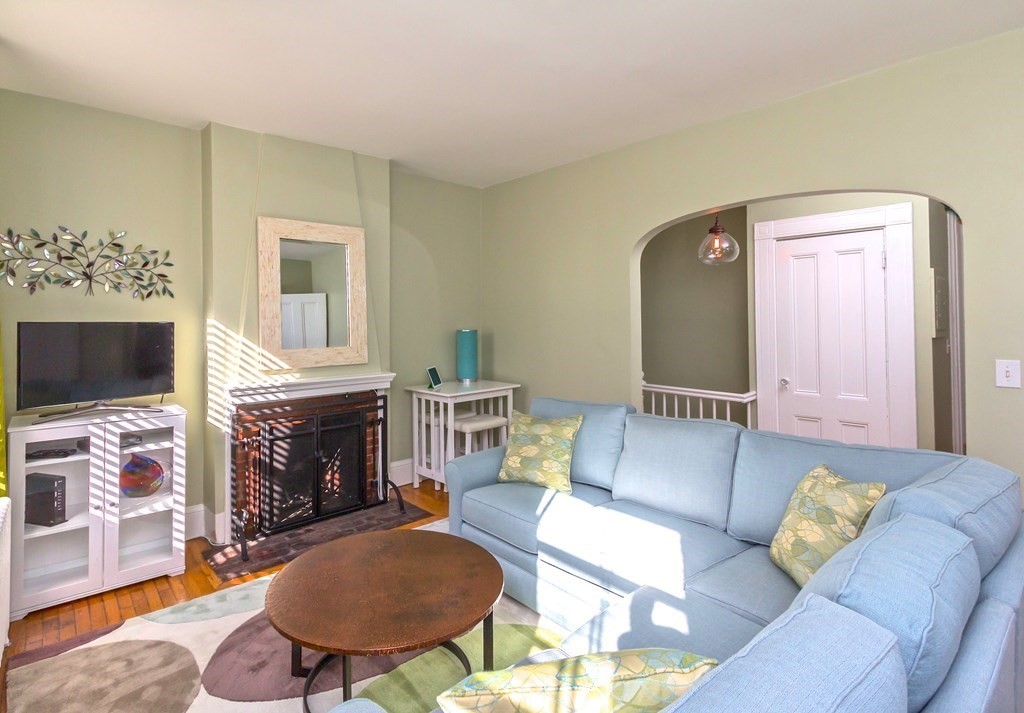 Studio bed, 1 bath apartment for rent at 501 Beacon Unit 9, Back Bay