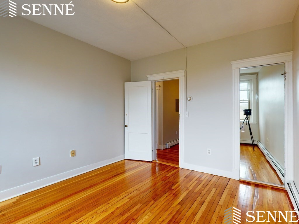 1673 Commonwealth Ave, Brighton