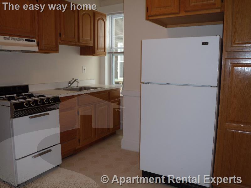1 bed, 1 bath apartment for rent at 158 Summer Unit Somerville, Spring Hill