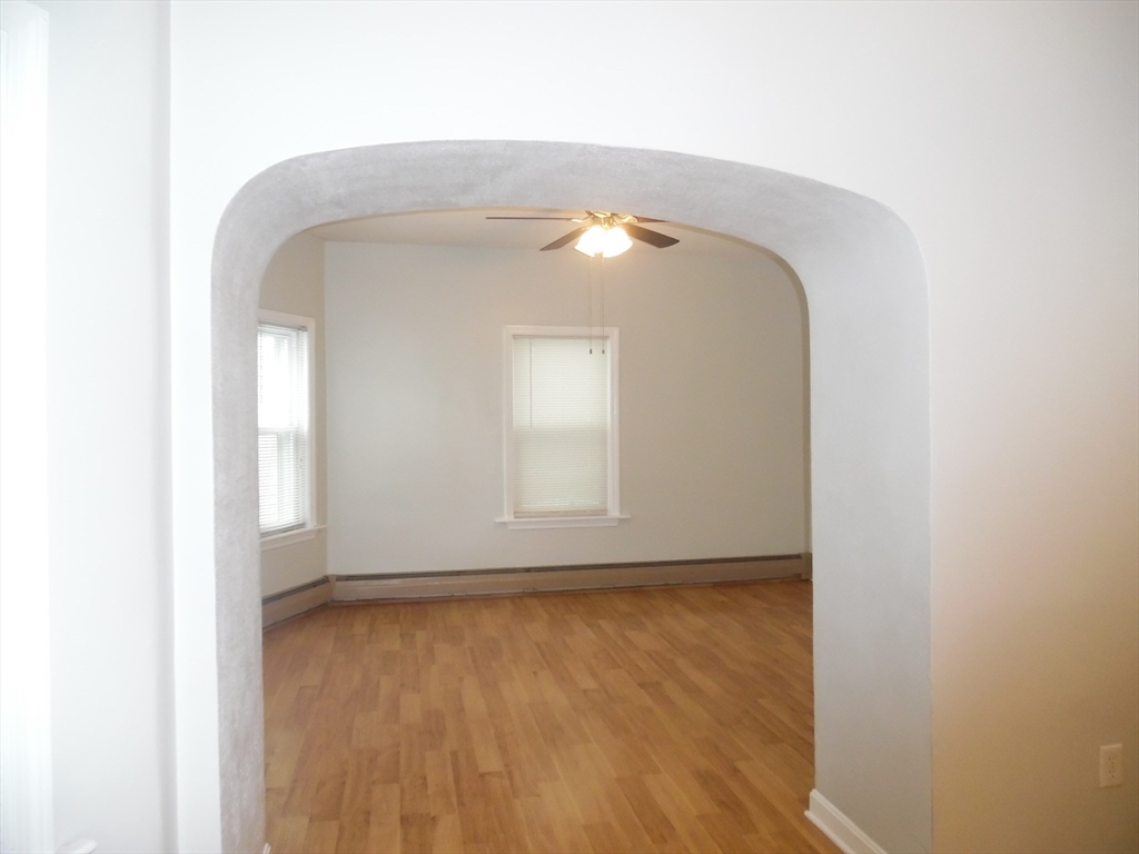 1226 North Main St, Fall River