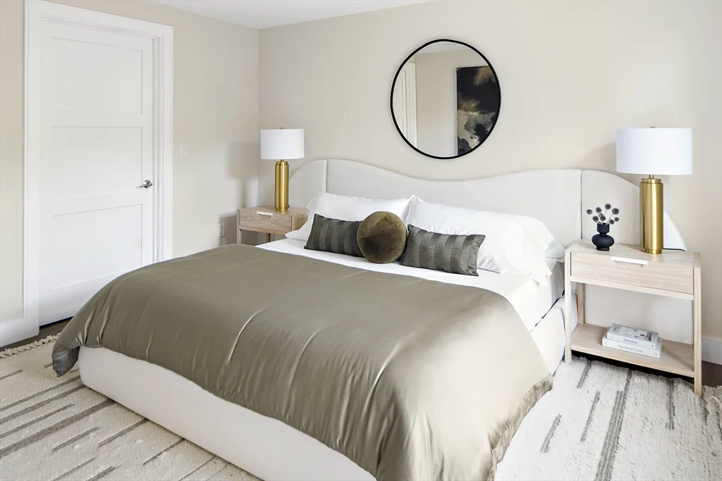 20 Kinmonth Rd, Waban