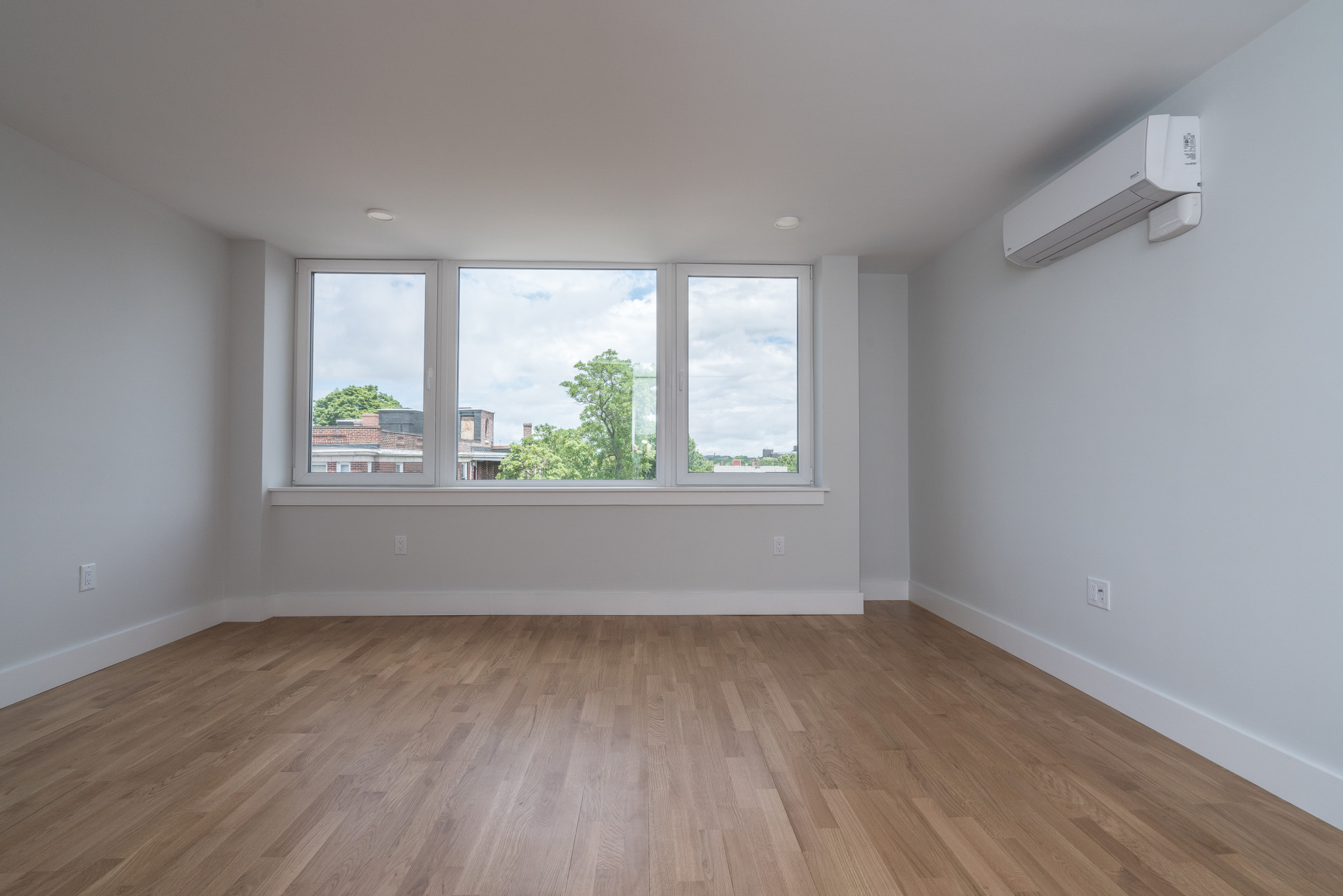 334 Harvard St, Mid-Cambridge