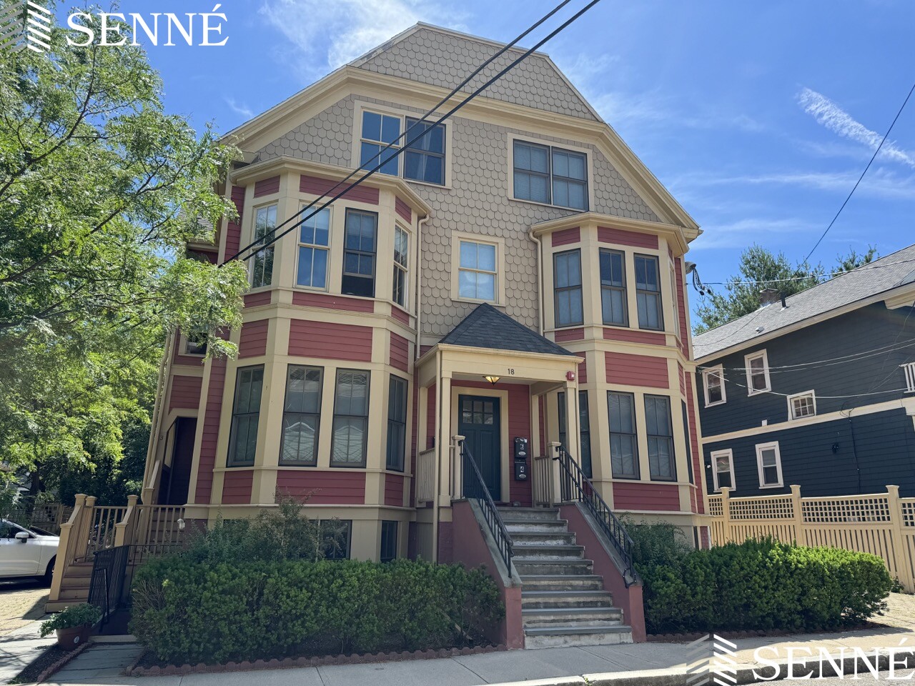 18 Whitney Ave, Cambridgeport