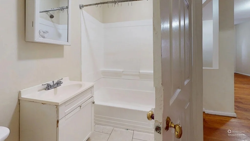 15-17 Langdon St, South Boston