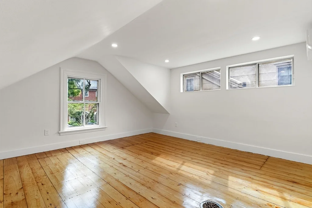 4 Mason St, West Cambridge