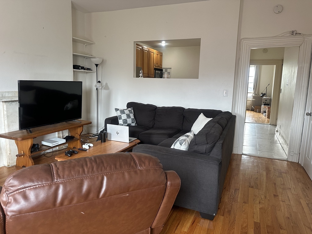 515 Massachusetts Ave, South End