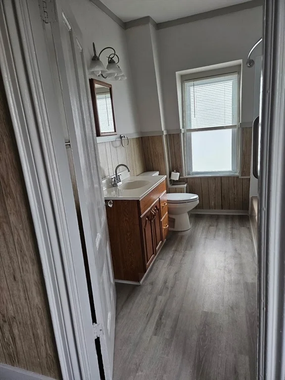 123 Smith St, Fall River