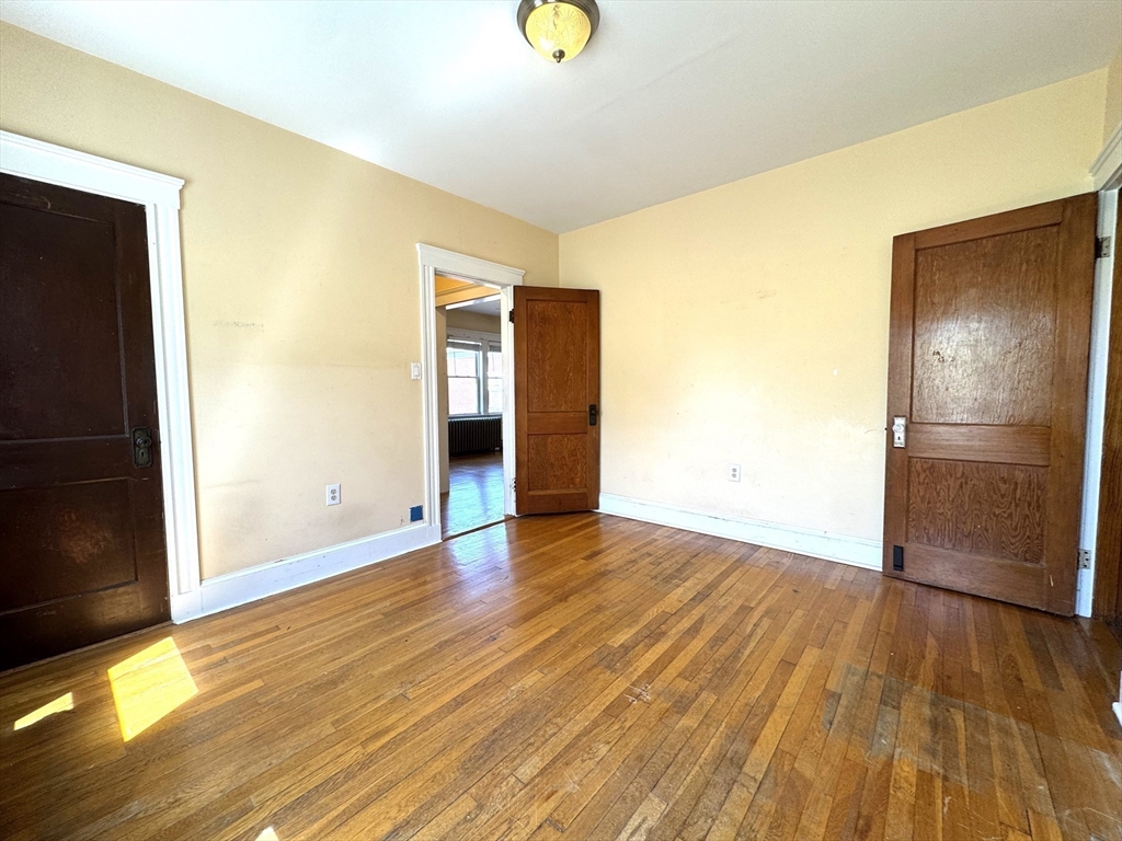 18 Saint Peter St, Boston