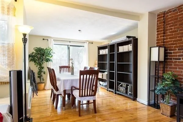 137 Sutherland Rd, Brighton