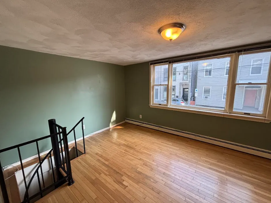 120 Spring St, East Cambridge