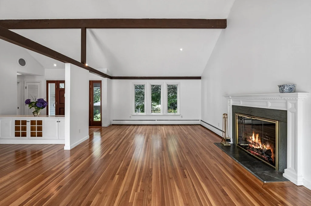 7 Ratlin Rd, Marblehead