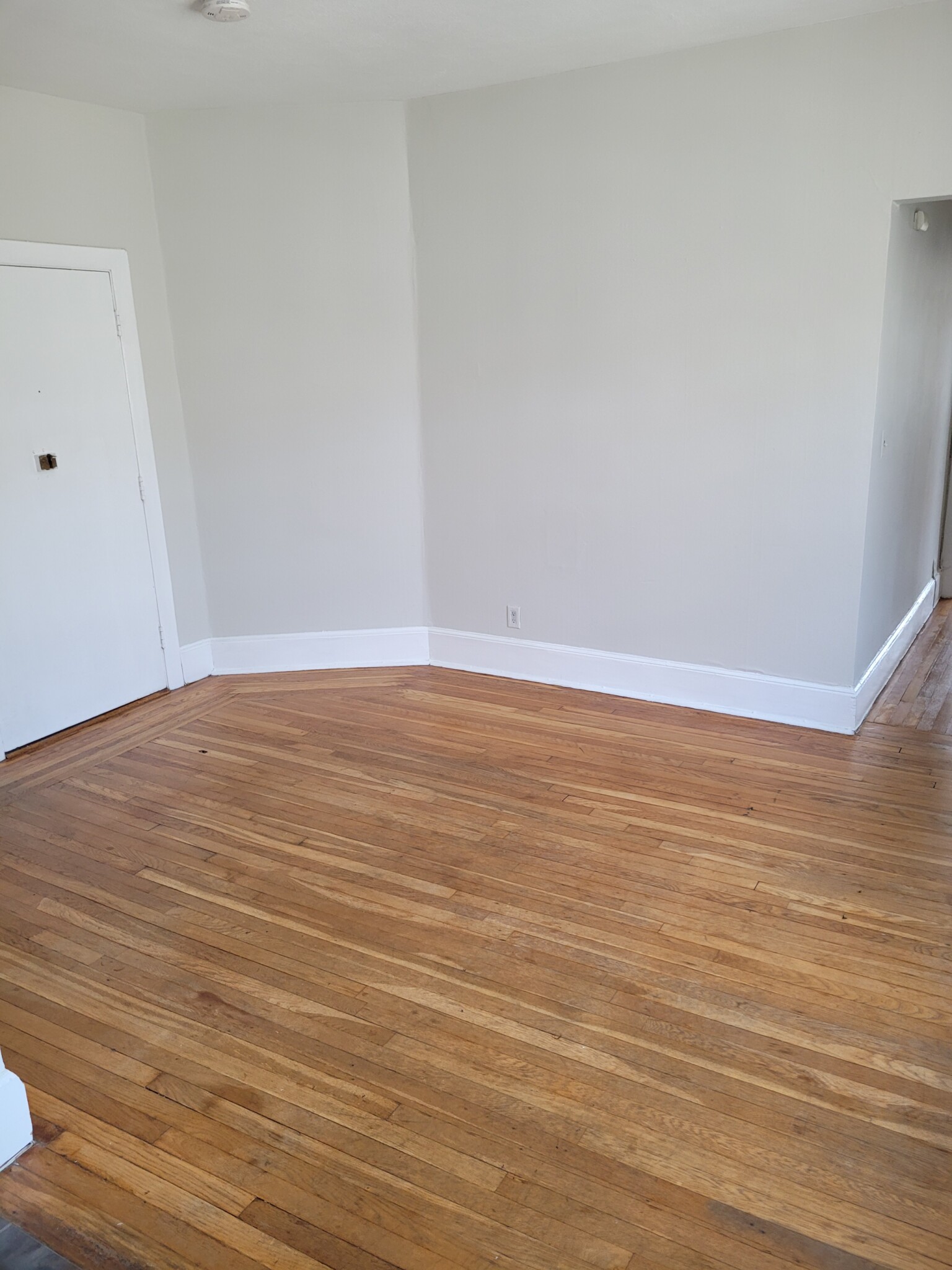 1082 Commonwealth Ave, Brighton