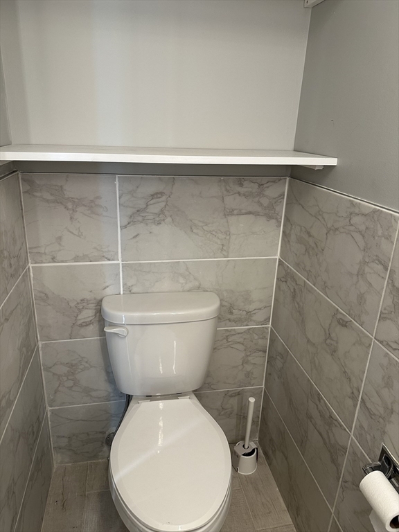 406 Paradise Rd, Swampscott