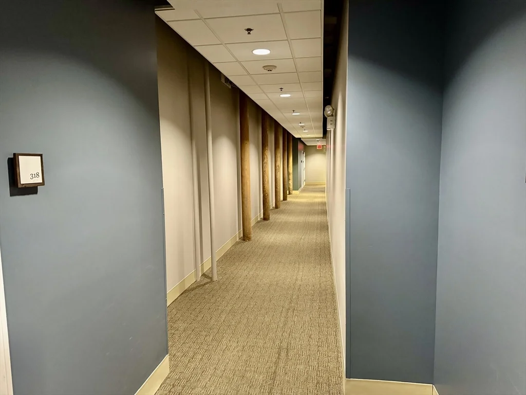 35 Riverwalk Way, Lowell