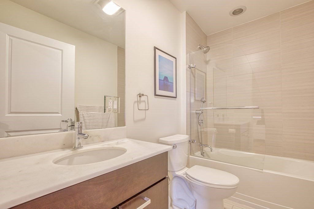 65 Beacon St, Somerville