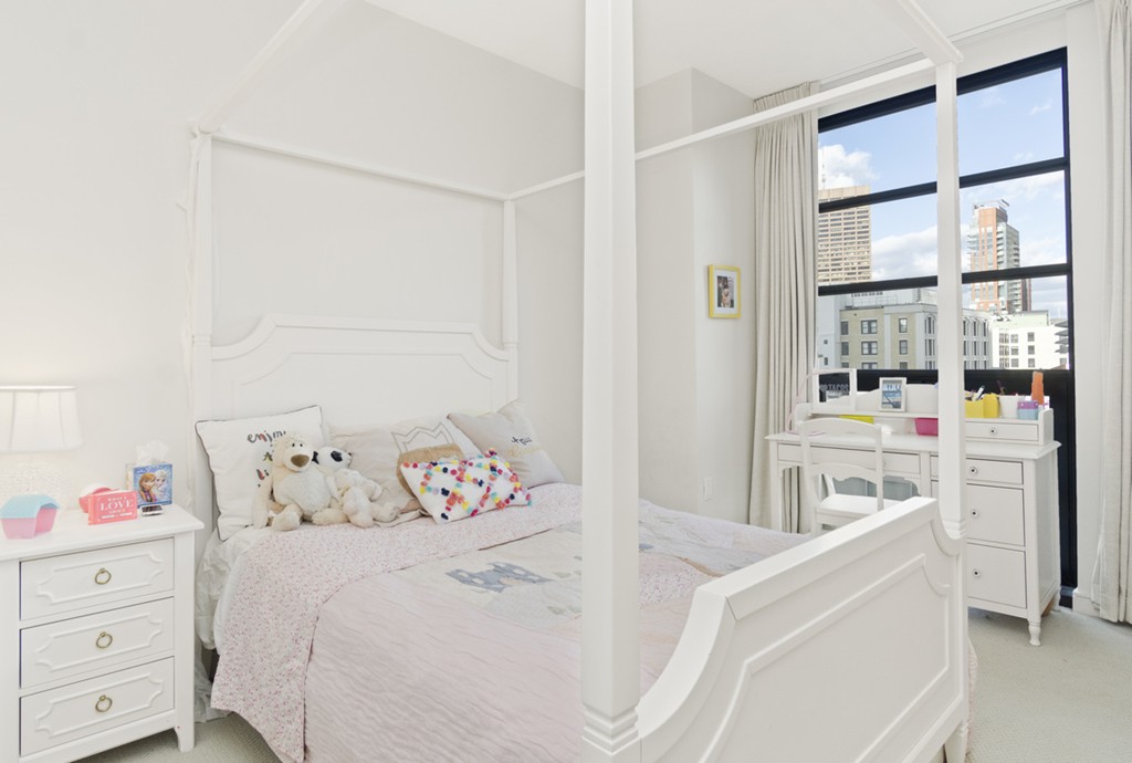 580 Washington St, Midtown