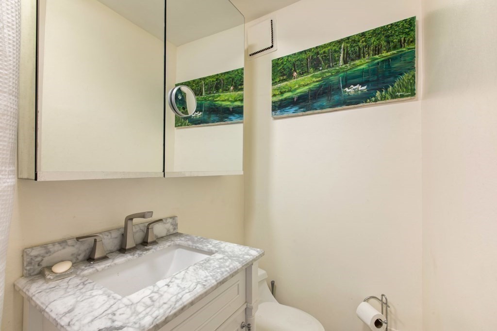 37 Revere Street Furnished, Beacon Hill