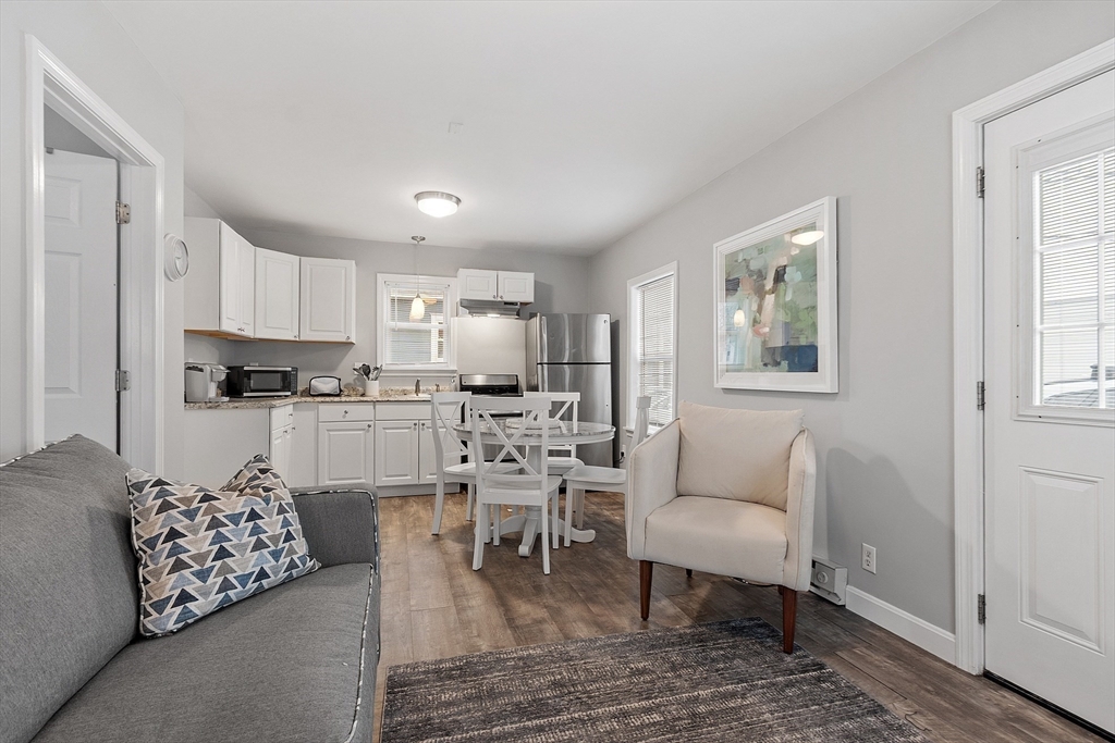 1 Foster St, Pepperell