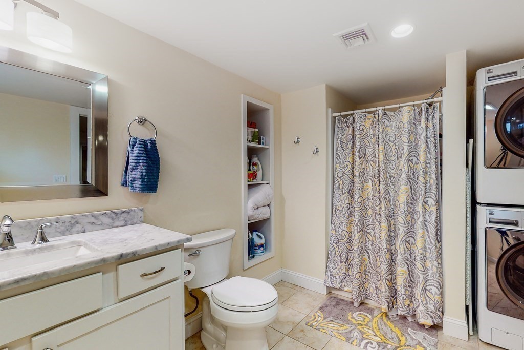 259 Willow Ave, Ball Square