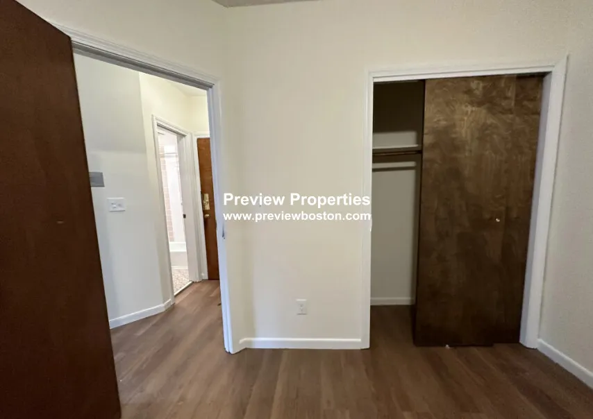 54 South Huntington Ave, Mission Hill