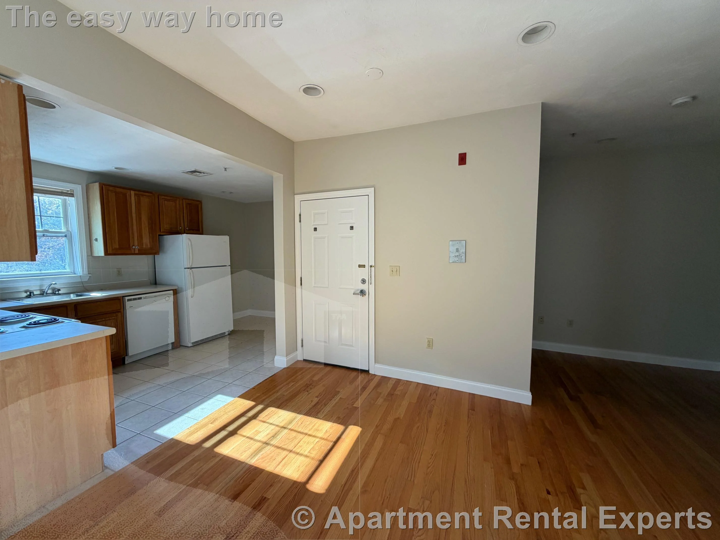 466 Green St, Central Square