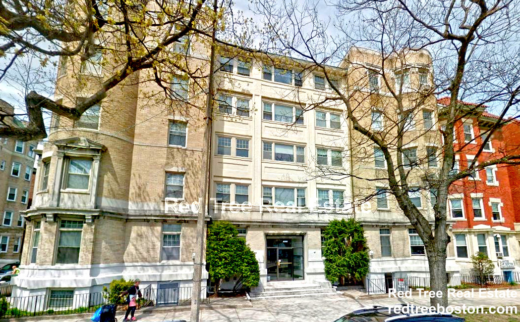 1315 Commonwealth Ave, Allston