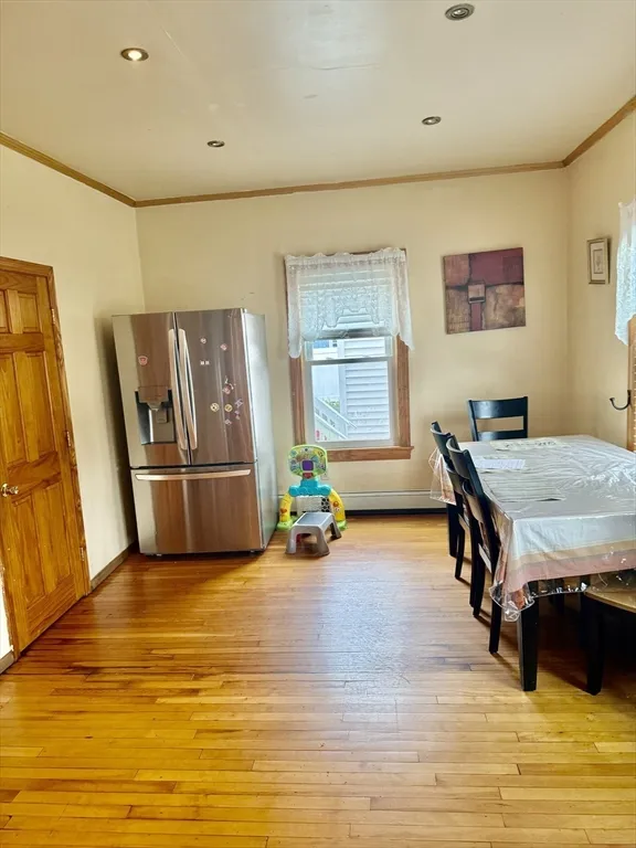 9 Newhall St, Lowell