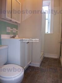 244 Kelton St, Allston