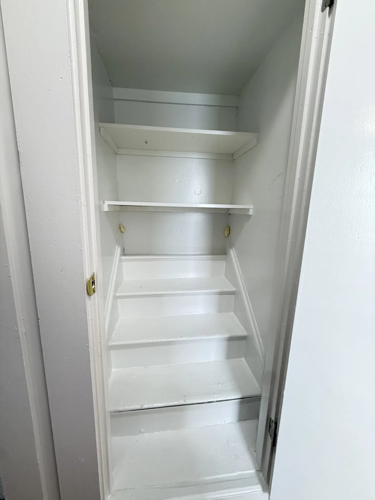 6 Bowdoin Park, Dorchester