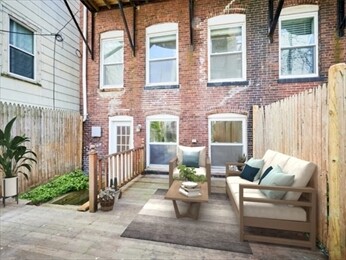 470 East 3rd St, South Boston