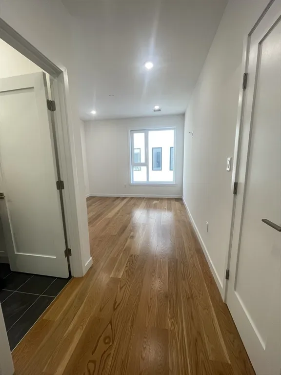 267 Old Colony Ave, South Boston