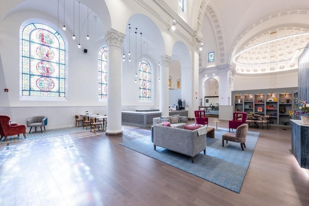 191 Washington St, Brighton