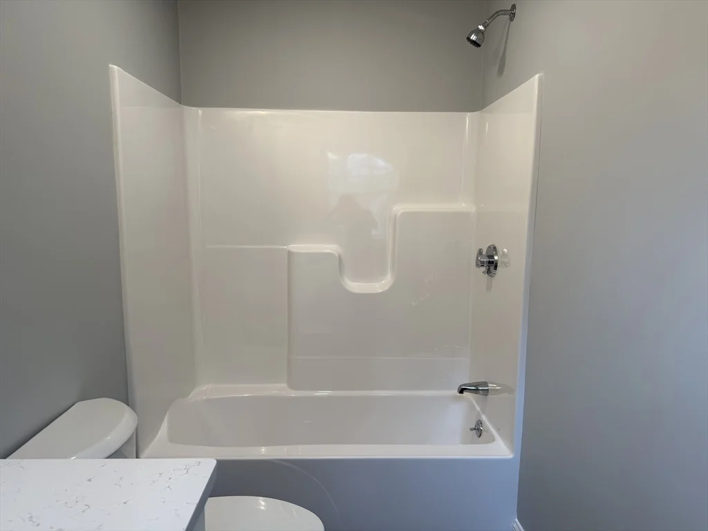 19 Kashmir's Way, Middleboro