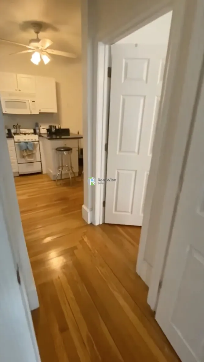 26 Hemenway St, Fenway