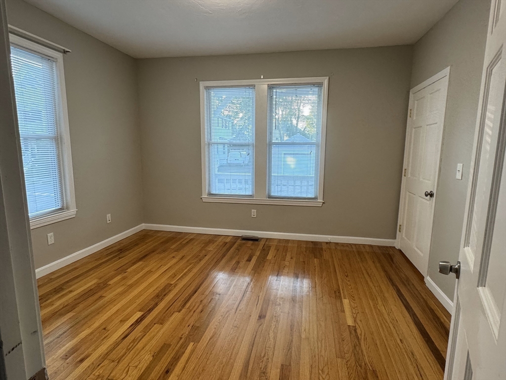 49 Paradise Rd, Swampscott