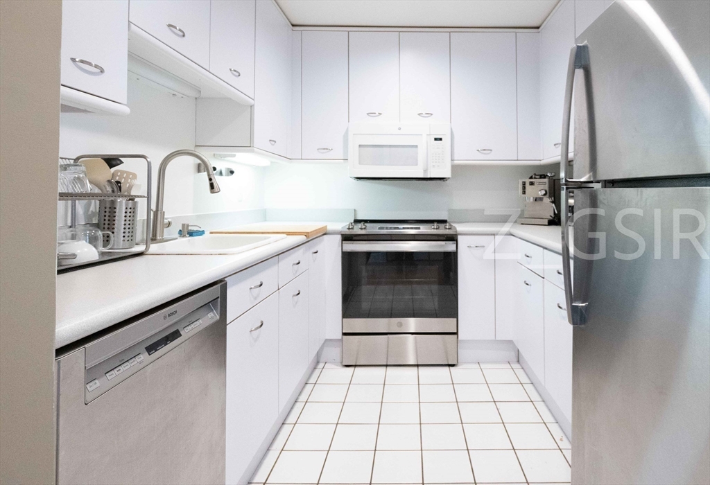 416 Marlborough St, Back Bay