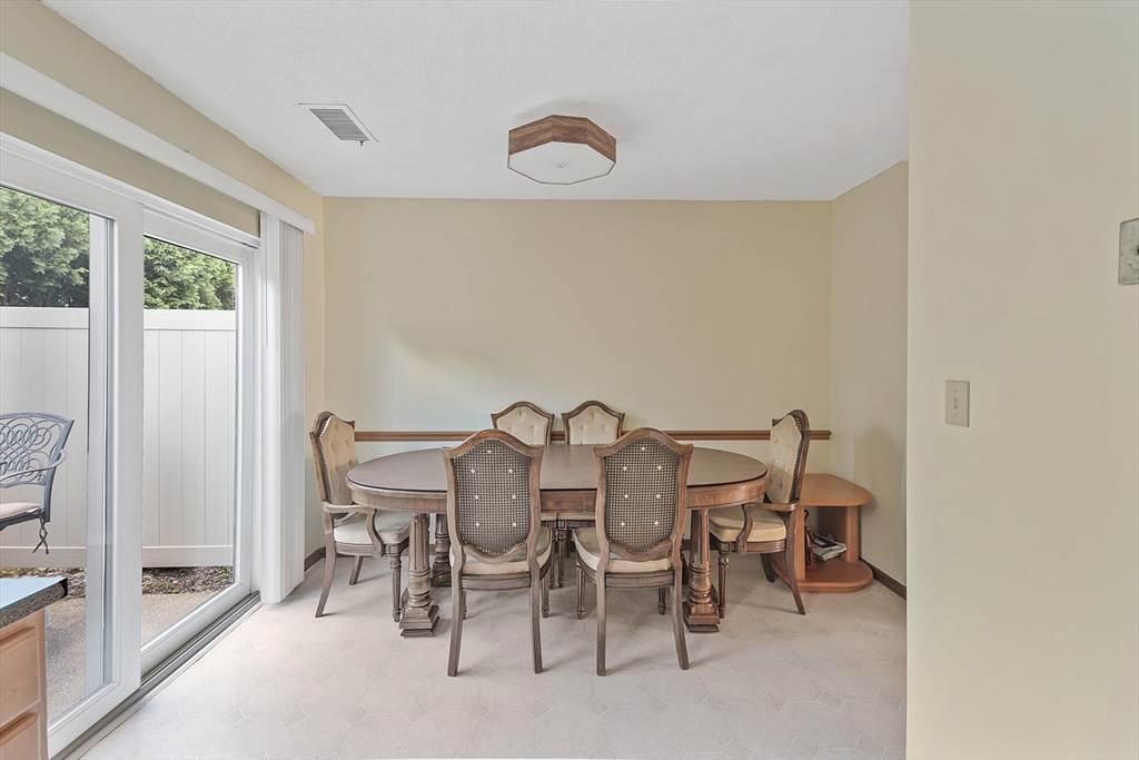 38 Rocky Nook, Malden