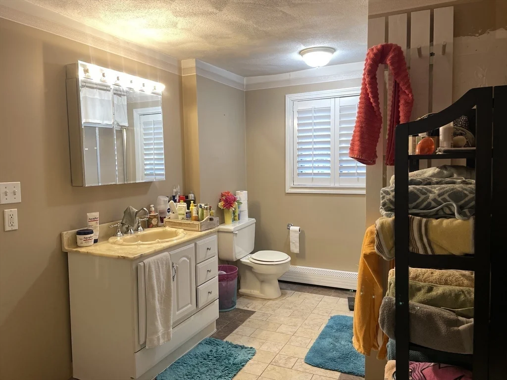 26 Pelham St, Billerica