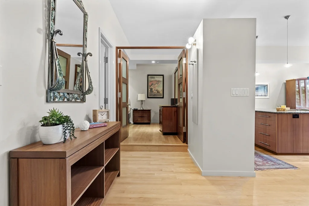 1313 Washington St, South End