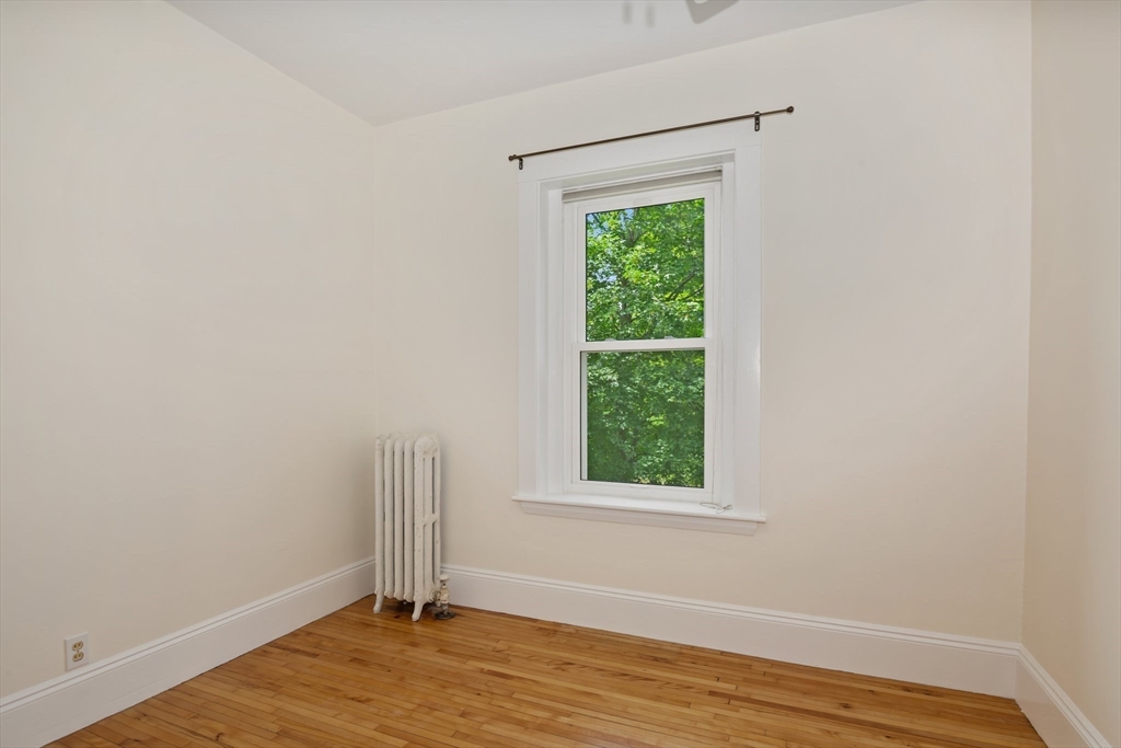 48 Kilsyth Rd, Salisbury Road - Corey Farm