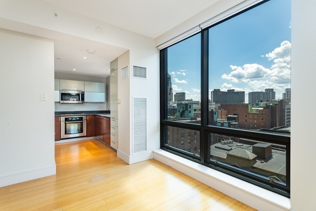 45 Province, Midtown