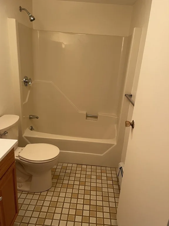 50 Cambridge Rd, Woburn