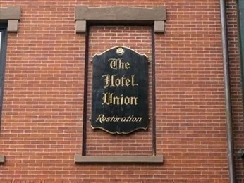 66 Waltham St, South End