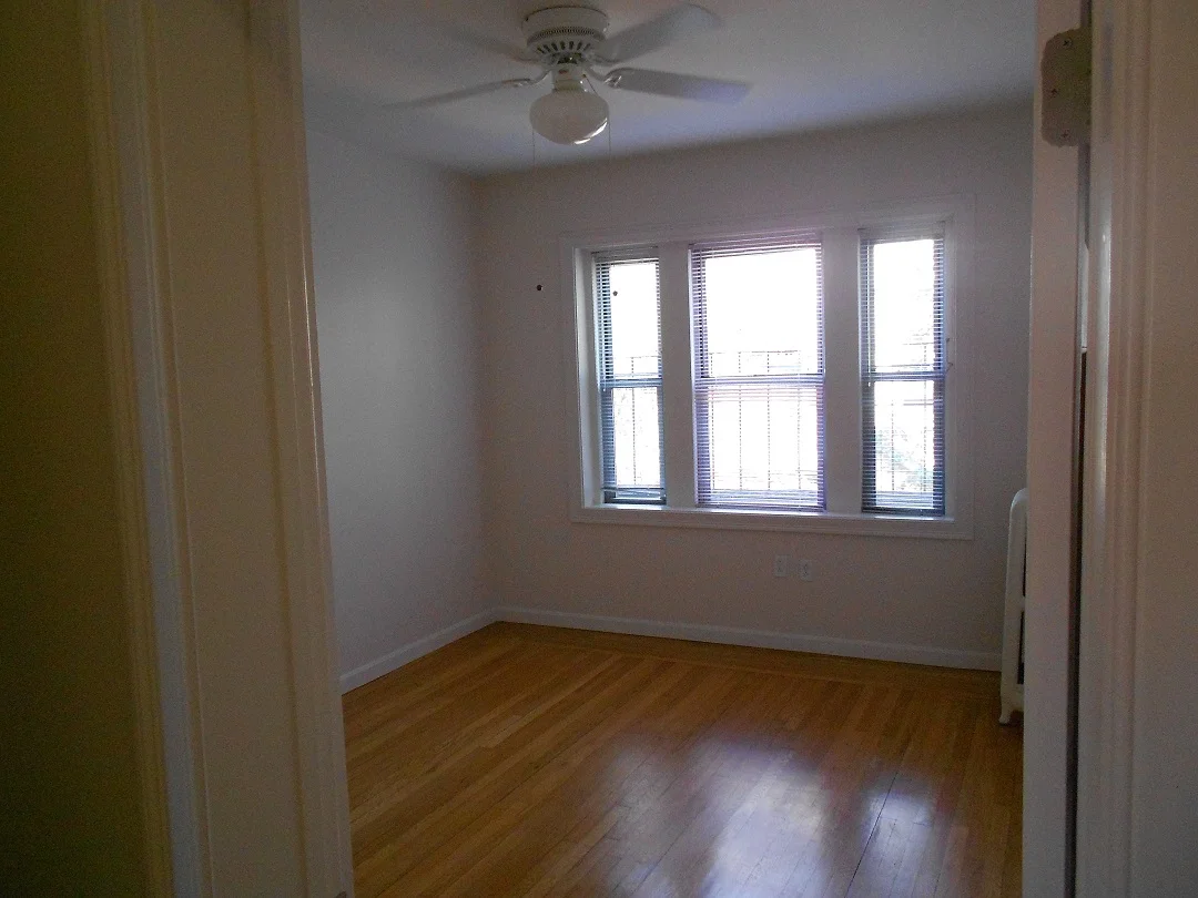 15 Edgerly Rd, Fenway