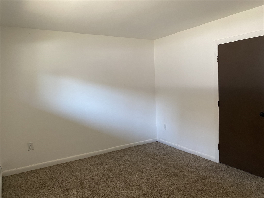 185 Grove, West Roxbury