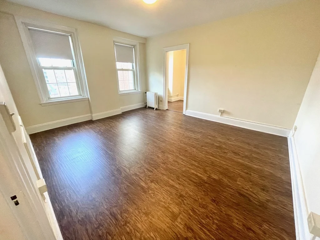 1401 Beacon St, Coolidge Corner