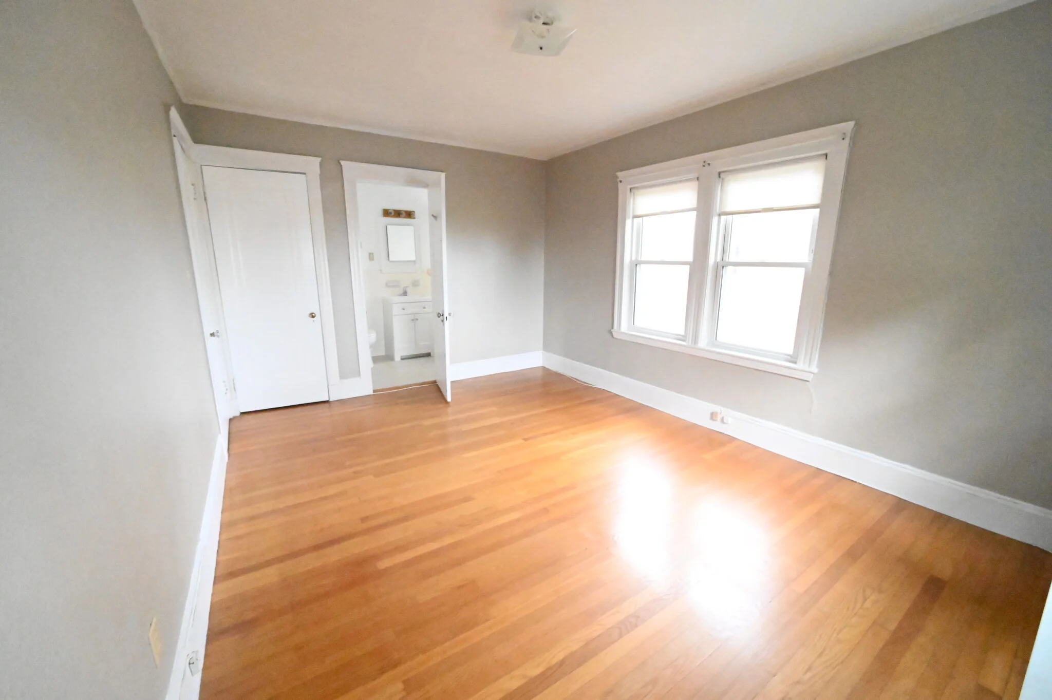 18 Colbourne Crescent, Washington Square