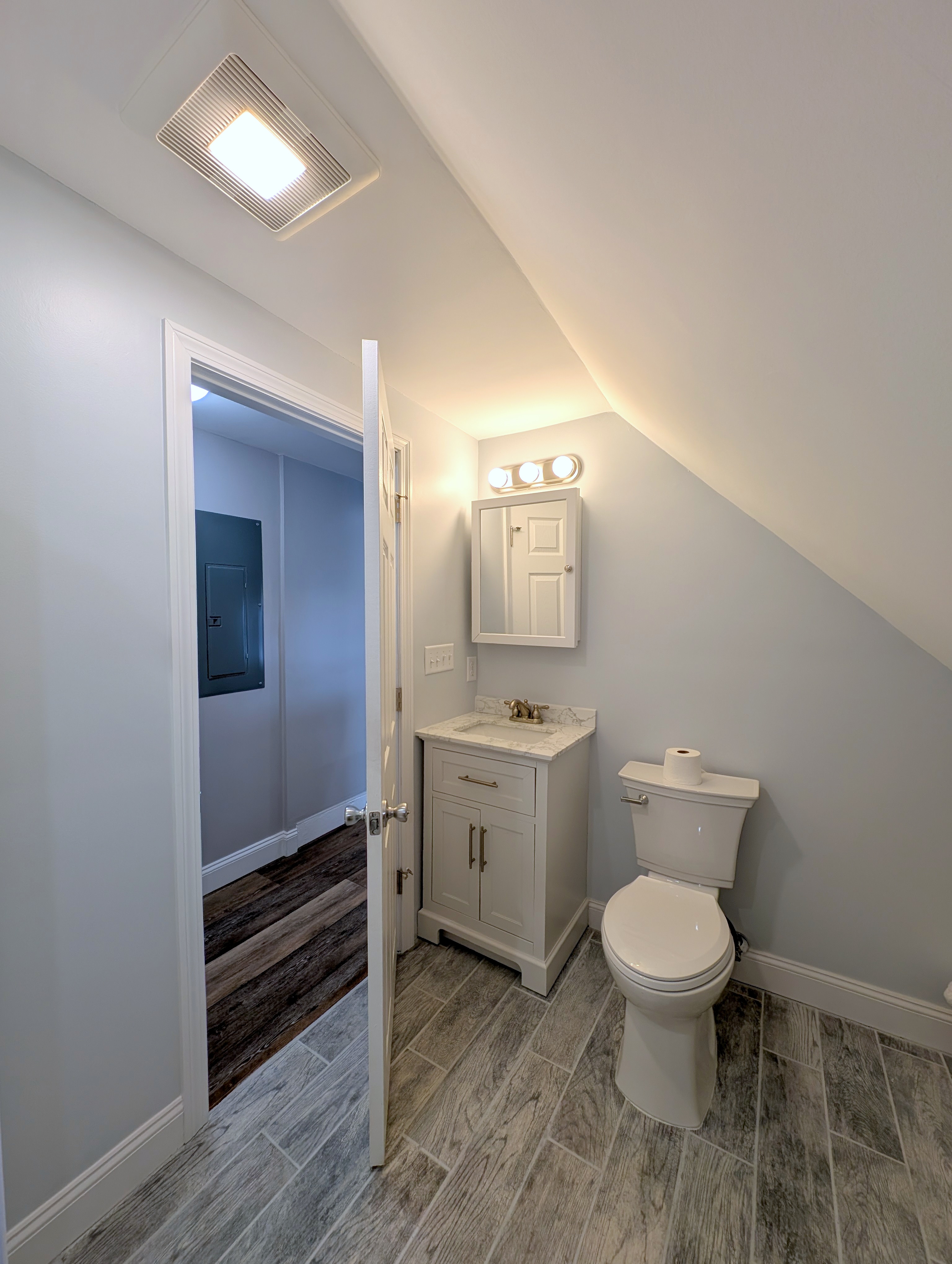 47 Orchard St, Medford