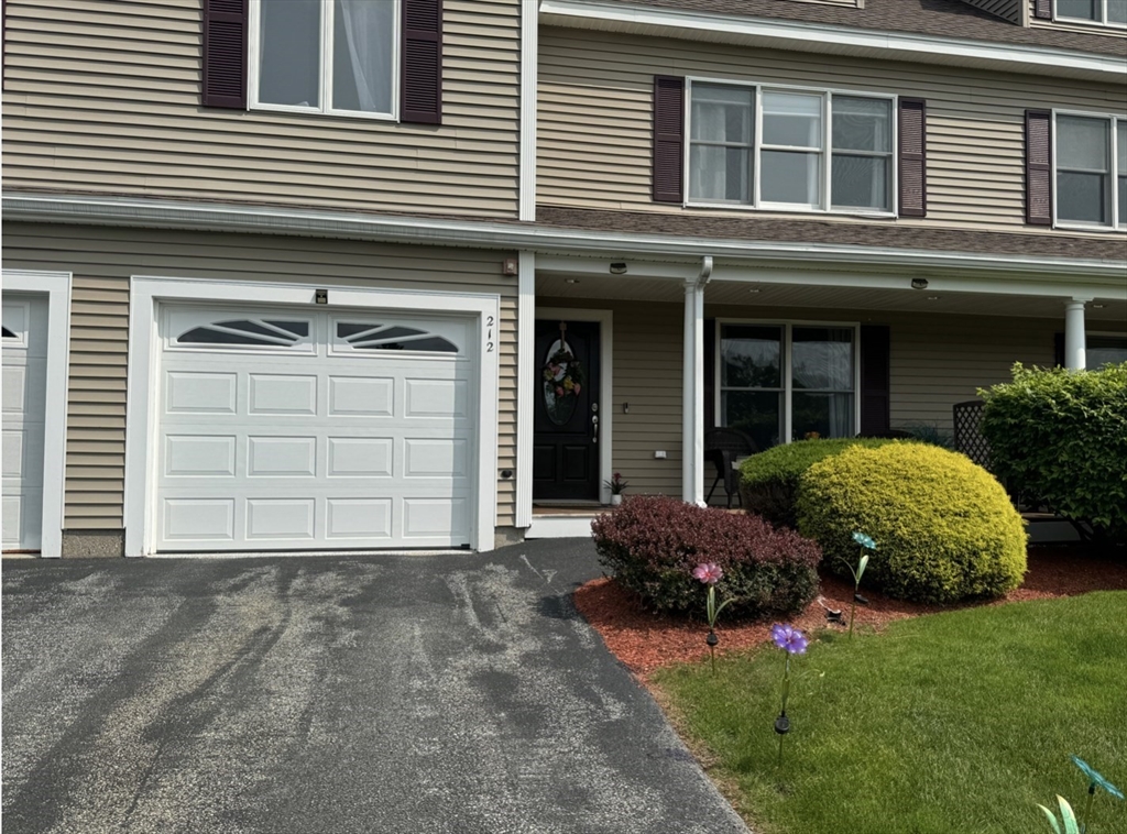218 Rangeway Rd, Billerica